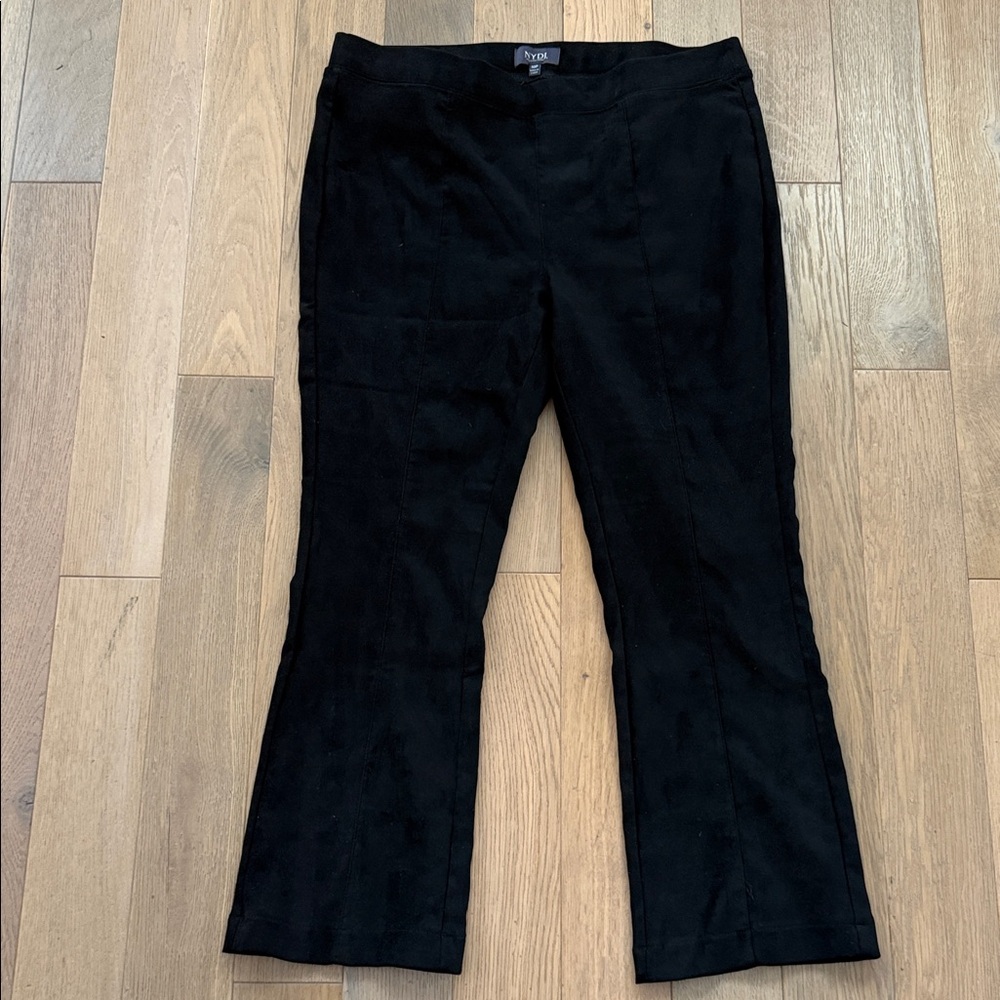 NYDJ Ultra suede black ankle length trousers